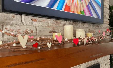 Easy DIY Valentine’s Day Garland